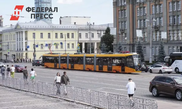 Алексей Орлов превращает Екатеринбург в удобный город для пешеходов и пассажиров-0