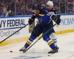 Алексей Торопченко и Джеймс Снаггеруд из «Сент-Луис Блюз» временно выбыл из НХЛ aleksej toropchenko i dzhejms snaggerud iz sentluis blyuz vremenno vybyl iz nhl-signaldaily-ru-0