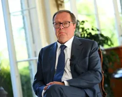 Андрей Келин и Денис Гончар рассказали о позиции России по отношению к Европе и НАТО andrej kelin i denis gonchar rasskazali o poziczii rossii po otnosheniyu k evrope i nato-signaldaily-ru-0