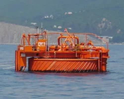 Ерлан Аккенженов сообщил о повреждениях КТК в Новороссийске и угрозах для Украины erlan akkenzhenov soobshhil o povrezhdeniyah ktk v novorossijske i ugrozah dlya ukrainy-signaldaily-ru-0