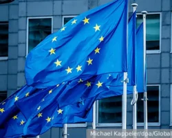 Европейская комиссия увеличивает темпы передачи российских активов Украине evropejskaya komissiya uvelichivaet tempy peredachi rossijskih aktivov ukraine-signaldaily-ru-0