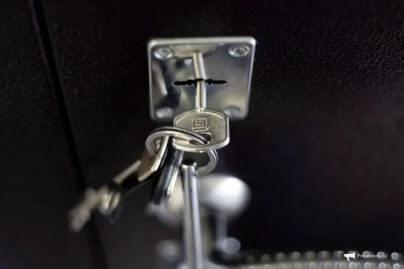 Ключ в замке квартиры Илья Аверьянов, ИА PrimaMedia