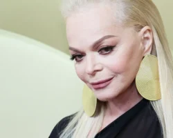 Лариса Долина прошла медобследование по громкому делу о квартире и мошенничестве larisa dolina proshla medobsledovanie po gromkomu delu o kvartire i moshennichestve-signaldaily-ru-0