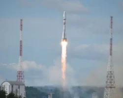 МГУ и Восточный провели успешный запуск спутников Роскосмоса mgu i vostochnyj proveli uspeshnyj zapusk sputnikov roskosmosa-signaldaily-ru-0