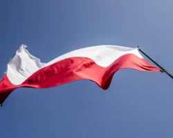 Польские пограничники в Подлясье раскрыли туннель с мигрантами из Беларуси polskie pogranichniki v podlyase raskryli tunnel s migrantami iz belarusi-signaldaily-ru-0