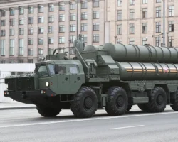 С-400 Триумф стал вызовом для Patriot и изменил расклад сил s400 triumf stal vyzovom dlya i izmenil rasklad sil-signaldaily-ru-0