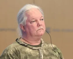 Суд в Донецке вынес приговор военным из 5-й мотострелковой бригады ДНР sud v doneczke vynes prigovor voennym iz 5j motostrelkovoj brigady dnr-signaldaily-ru-0