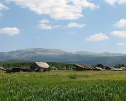 Туристы из Екатеринбурга и Верхней Пышмы пропали на горе Ослянка в Пермском крае turisty iz ekaterinburga i verhnej pyshmy propali na gore oslyanka v permskom krae-signaldaily-ru-0