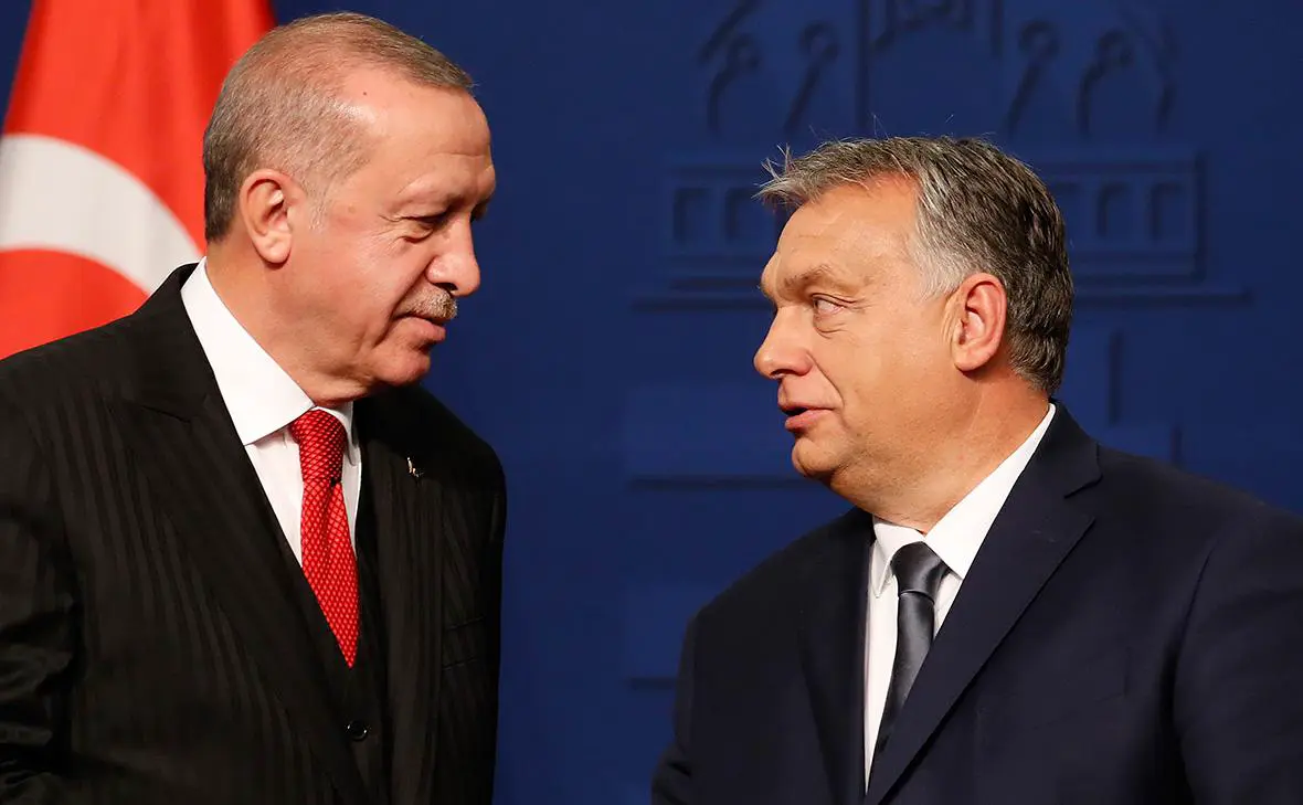 Реджеп Тайип Эрдоган и Виктор Орбан (Laszlo Balogh / Getty Images)