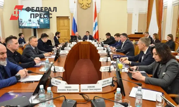 Виталий Хоценко и Николай Новичков выразили поддержку Омску и Усть-Ишимскому району-0