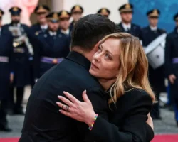 Зеленский может столкнуться с давлением Мелони в условиях дипломатического кризиса Италии, Украины и США zelenskij mozhet stolknutsya s davleniem meloni v usloviyah diplomaticheskogo krizisa italii ukrainy i ssha-signaldaily-ru-0