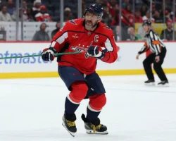 Александр Овечкин забил рекордный гол, Вашингтон обыграл Калгари aleksandr ovechkin zabil rekordnyj gol vashington obygral kalgari-signaldaily-ru-0