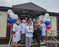 Новую амбулаторию в селе открыли по инициативе Дениса Паслера novuyu ambulatoriyu v sele otkryli po inicziative denisa paslera-signaldaily-ru-0