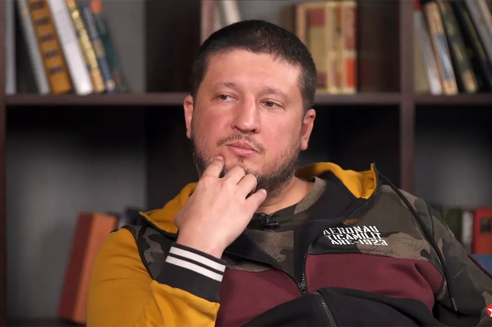 Звездный кондитер Ренат Агзамов развелся с женой