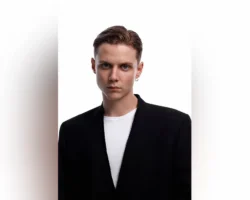 Яркий концерт Вани Дмитриенко в Санкт-Петербурге вызвал сильные эмоции yarkij konczert vani dmitrienko v sanktpeterburge vyzval silnye emoczii-signaldaily-ru-0