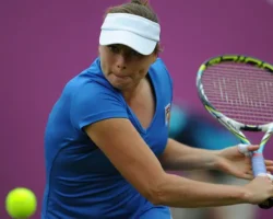 zvonareva i sibahara vyshli v polufinal  2026-signaldaily-ru-0