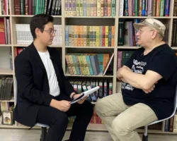 Александр Пантыкин и «Урфин Джюс» зажгли в гимназии №45 Екатеринбурга aleksandr pantykin i urfin dzhyus zazhgli v gimnazii 45 ekaterinburga-signaldaily-ru-0