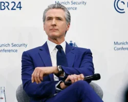 Гэвин Ньюсом о Гренландии и будущем отношений США с Данией gevin nyusom o grenlandii i budushhem otnoshenij ssha s daniej-signaldaily-ru-0