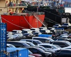 Из Японии рекордный поток авто – лидируют Honda Freed и Toyota Corolla iz yaponii rekordnyj potok avto lidiruyut i -signaldaily-ru-0