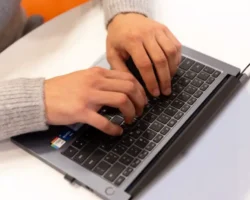 МегаФон: Сергей Хренов о защите от фишинга этой весной megafon sergej hrenov o zashhite ot fishinga etoj vesnoj-signaldaily-ru-0