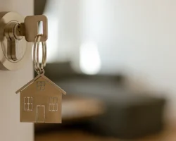 Мошенники в Москве обманули сироту при двойной перепродаже жилья moshenniki v moskve obmanuli sirotu pri dvojnoj pereprodazhe zhilya-signaldaily-ru-0