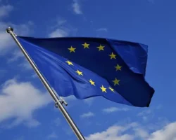 Украина в ЕС к 2027 – судьба расширения зависит от Орбана и Трампа ukraina v es k 2027 sudba rasshireniya zavisit ot orbana i trampa-signaldaily-ru-0