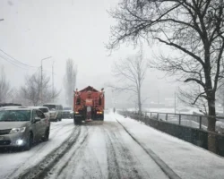 Владивосток и СГТ: успешное взаимодействие во время снегопада vladivostok i sgt uspeshnoe vzaimodejstvie vo vremya snegopada-signaldaily-ru-0