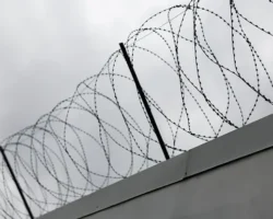 dalnevostochnicza poluchila 17 let za pomoshh razvedke ukrainy-signaldaily-ru-0