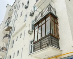 Капремонт лифтов завершен в доме Басманного района Москвы kapremont liftov zavershen v dome basmannogo rajona moskvy-signaldaily-ru-0