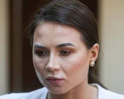 valeriya chekalina prohodit lechenie v onkoczentre im blohina-signaldaily-ru-0