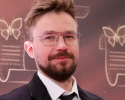 Александр Петров и Виктория Антонова строят семейные планы aleksandr petrov i viktoriya antonova stroyat semejnye plany-signaldaily-ru-0