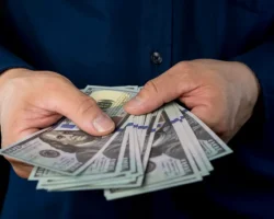 podrostok iz perovo spas 40 000  ot moshennikov v moskve-signaldaily-ru-0