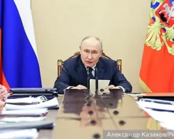 Путин нацеливает правительство и ЦБ на рост экономики России putin naczelivaet pravitelstvo i czb na rost ekonomiki rossii-signaldaily-ru-0