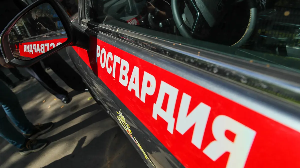 Пьяный работник управляющей компании на востоке Москвы угрожал зарезать коллег