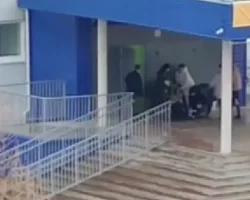 v dobryanke shkolnik napal s nozhom na uchitelniczu ej okazali pomoshh-signaldaily-ru-0
