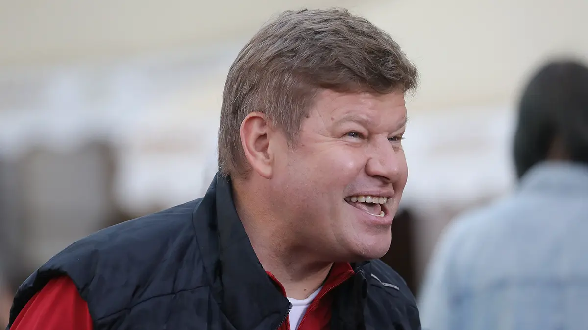 Губерниев пожелалал «Гном Гномычу» успехов после смены спортивного гражданства