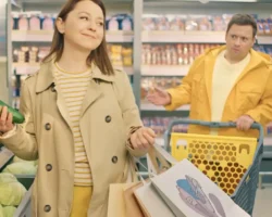 chizhik sasha i tanya umnyj shopping i veselye vzaimodejstviya-signaldaily-ru-0