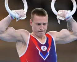 Денис Аблязин: награды Универсиад в Казани-2013 и Токио denis ablyazin nagrady universiad v kazani2013 i tokio-signaldaily-ru-0