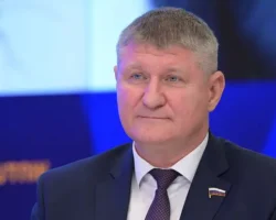 gosduma rezko otreagirovala mihail sheremet ob ukaze zelenskogo-signaldaily-ru-0