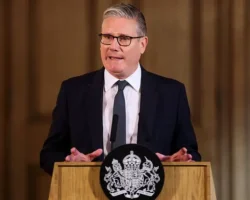 kir starmer vozglavlyaet lejboristskuyu partiyu s priczelom na budushhee-signaldaily-ru-0