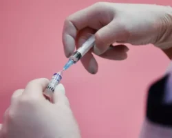 mihail murashko progress vakcziny ot eboly otvet voz na smertnost-signaldaily-ru-0