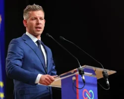 Петер Мадьяр поставил жесткие условия Украине для вступления в ЕС peter madyar postavil zhestkie usloviya ukraine dlya vstupleniya v es-signaldaily-ru-0