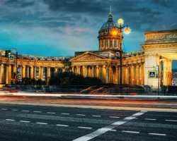 Петербург в праздничном свете – 3D-салюты над знаковыми местами peterburg v prazdnichnom svete 3salyuty nad znakovymi mestami-signaldaily-ru-0