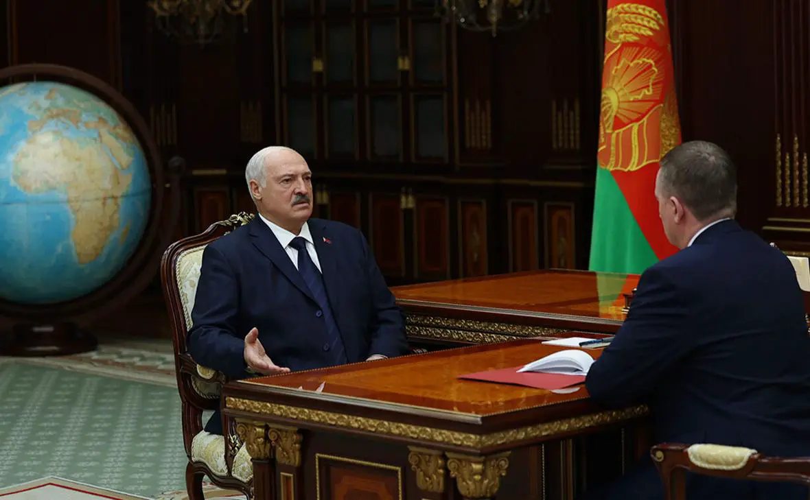 Александр Лукашенко и Александр Турчин (пресс-служба Президента Республики Беларусь)