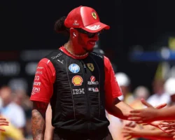 lyuis hemilton iz  vyigral granpri formuly1 v barselone-signaldaily-ru-0