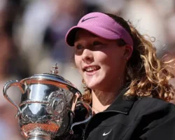 Мирра Андреева завоевала Ролан Гаррос – Светлана Журова восхищена mirra andreeva zavoevala rolan garros svetlana zhurova voshishhena-signaldaily-ru-0