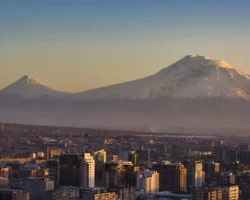 ostroe obsuzhdenie budushhego armenii grazhdanskij dogovor i mat armeniya-signaldaily-ru-0