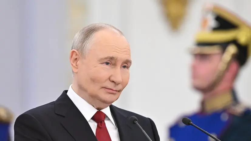 Путин: Россия почти одна противостоит коллективному Западу в виде НАТО
