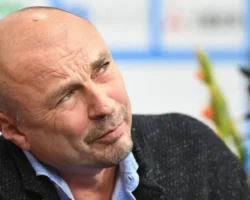zhulin sravnil futbol i figurnoe katanie posle uspehov messi-signaldaily-ru-0