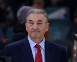 Вячеслав Фетисов поддержал кандидатуру Владислава Третьяка в IIHF vyacheslav fetisov podderzhal kandidaturu vladislava tretyaka v -signaldaily-ru-0